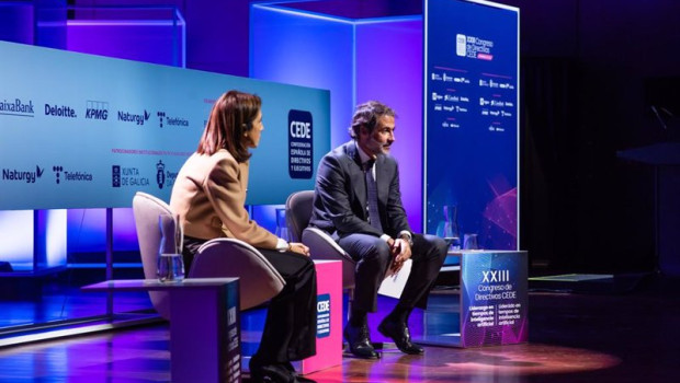 ep pilar lopez vicepresidenta de alianzas estrategicas de microsoft y juanjo cano presidente de kpmg