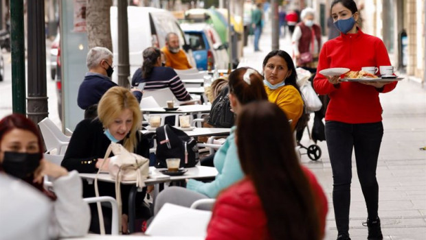 ep varias personas en la terraza de un bar en alcantarilla murcia espana a 10 de febrero de 2021 los ep varias personas en la terraza de un bar en alcantarilla murcia espana a 10 de febrero de 2021 los