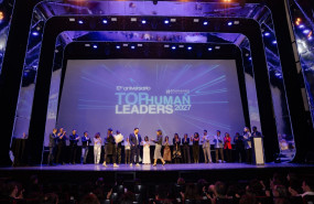 top human 20251201182245 top human 20251201182245