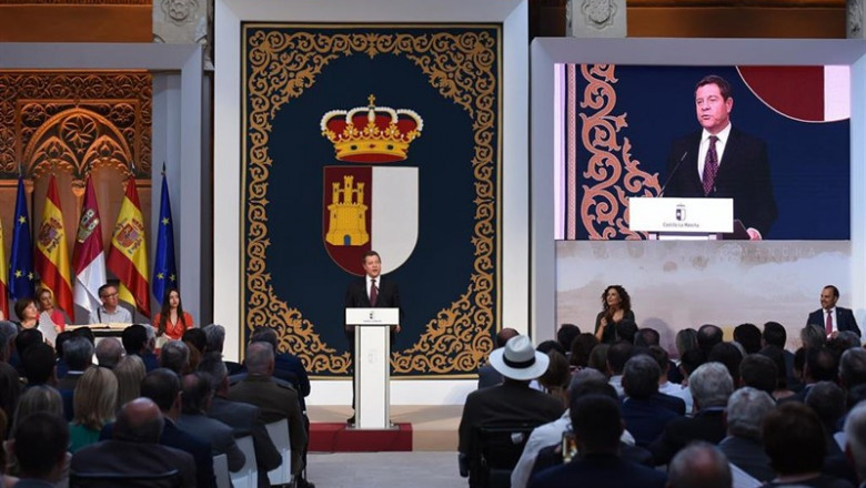 Acto de toma de posesión del presidente de Castilla-La Mancha, Emiliano García-Page. | JCCM ep actotomaposesionpresidentecastilla-la mancha emiliano garcia-page