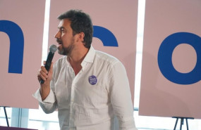 ep anton gomez reino candidato de en comun-unidas podemos en el acto celebrado en a coruna en abril