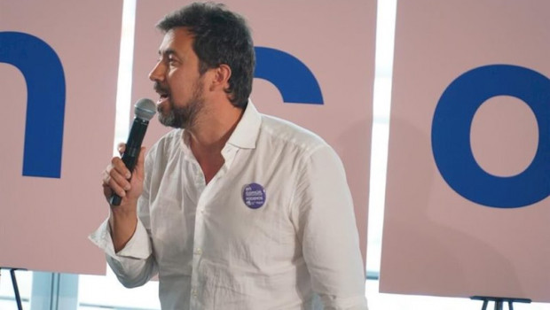 ep anton gomez reino candidato de en comun-unidas podemos en el acto celebrado en a coruna en abril