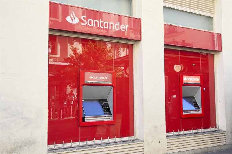 Fitch confirma el rating de Santander en A por su sólido perfil de negocio