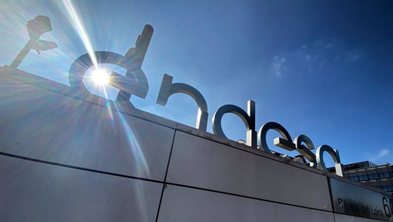Archivo - Puerta de acceso de la sede de Endesa en la calle de la Ribera del Loira, Madrid (España) | Eduardo Parra - Europa Press - Archivo ep archivo puerta de acceso de la sede de endesa en la calle de la ribera del loira madrid espana 20230704132603