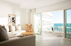 ep archivo   thomas cook reabre las puertas del hotel sunwing arguineguin en gran canaria