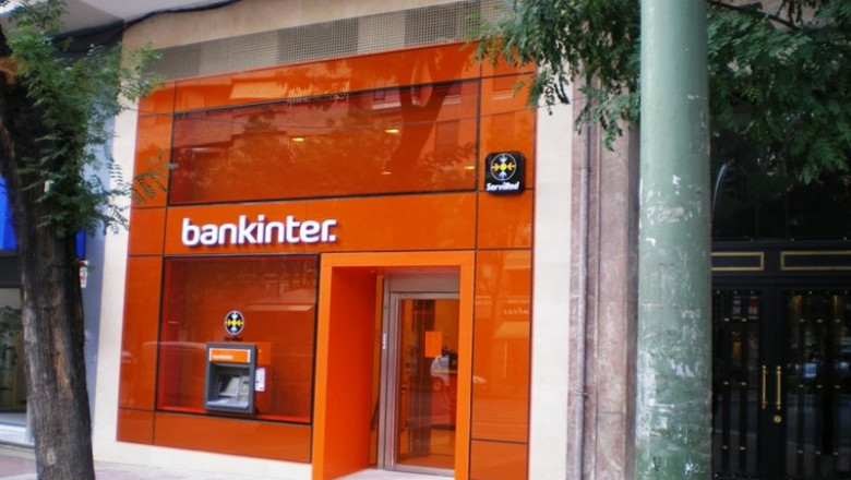 ep economiafinanzas- bankinter lanzaprimer brokerdivisasempresaspermite operar 24 horas