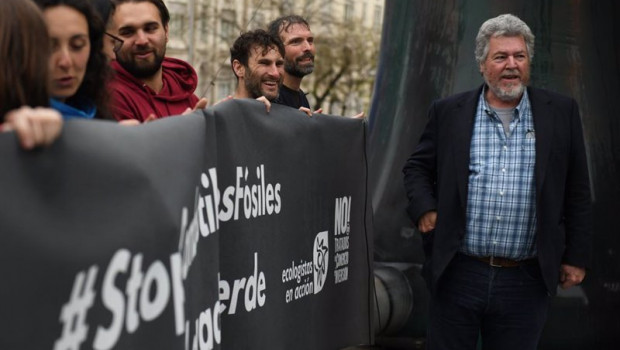 ep el diputado de unidas podemos en el congreso de los diputados juan lopez de uralde frente al