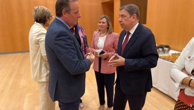 ep el ministro de agricultura luis planas en la sectorial celebrada en pamplona