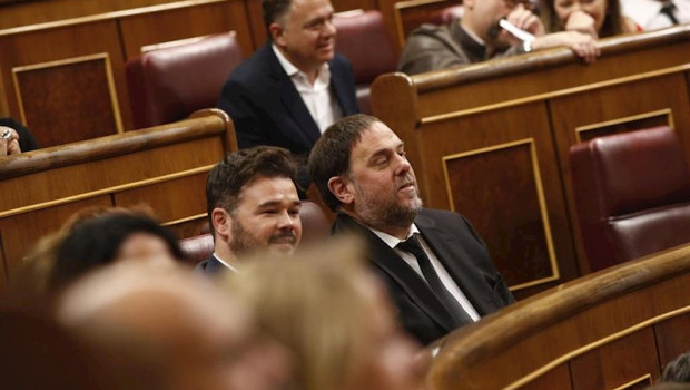 ep el portavoz parlamentario de esquerra republicana erc gabriel rufian y el preso del proces y
