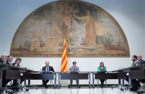 ep el presidente de la generalitat salvador illa en la reunion con la comision tecnica para la