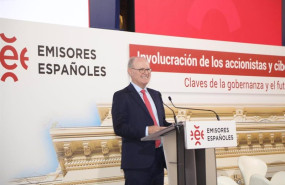 ep finanzas  expertos financieros constatan el avance de los minoristas en la vida de las cotizadas