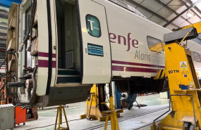 ep imagen de las remodelaciones que esta llevando a cabo renfe en su base de mantenimiento integral