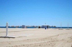 ep imagenarchivola playala malvarrosa