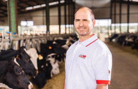 ep jose manuel jurado propietario de la ganaderia nino bonito y ganadero de covap ep jose manuel jurado propietario de la ganaderia nino bonito y ganadero de covap