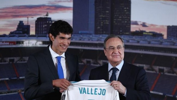 ep jugador jesus vallejo presentadoflorentino perezbernabeu 20170707140804
