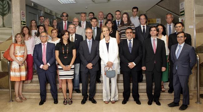 La Infanta Elena, Guirao, Carballeda y Rienda en la foto de familia | CPE ep la infanta elena guirao carballedariendala fotofamilia