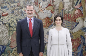 ep la presidenta de la comunidad de madrid isabel diaz ayuso traslada al rey felipe vi en un