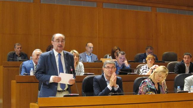Lambán en el pleno de las Cortes | EUROPA PRESS ep lambanplenolas cortes