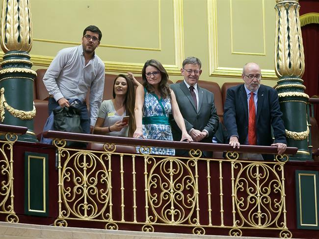 Mónica Oltra y Ximo Puig, en la tribuna de invitados | CONGRESO ep monica oltraximo puig entribunainvitados
