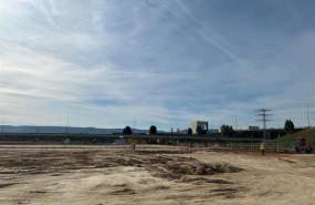 ep operarios en un descampado