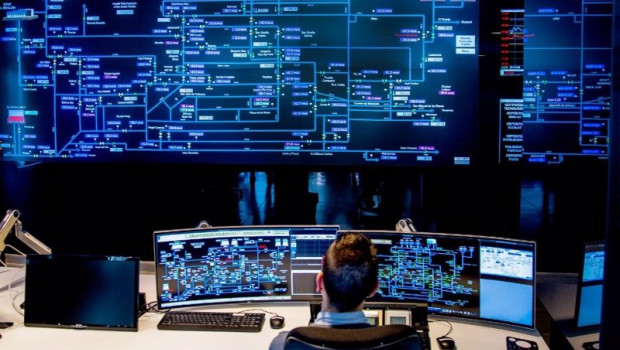 ep telefonica ha sido reconocida como lider por sus servicios industriales iot por globaldata