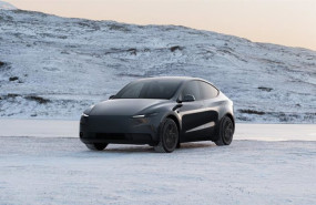 ep tesla abarata el precio de su model y gran autonomia desde 46990 euros y con autonomia de 657 km
