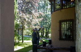 ep un comercial de la inmobiliaria gilmar en la localidad madrilena de boadilla del monte glorieta