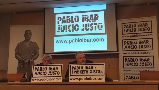 ep a la izquierda el padre de pablo ibar candido ibar y a la derecha andres krakenberger portavoz de