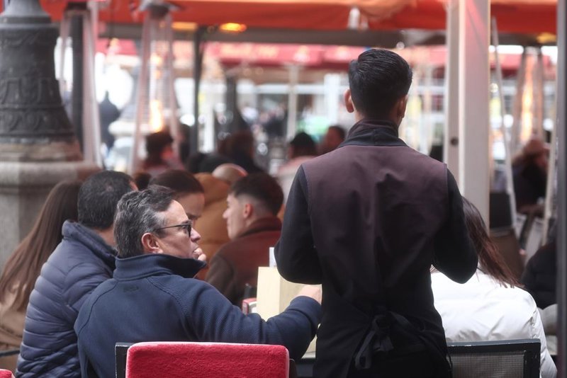 El sector privado de EEUU se mantiene estable en mayo, lastrado por los servicios
