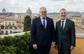 ep archivo   el alcalde de barcelona jaume collboni en una visita institucional en roma italia junto