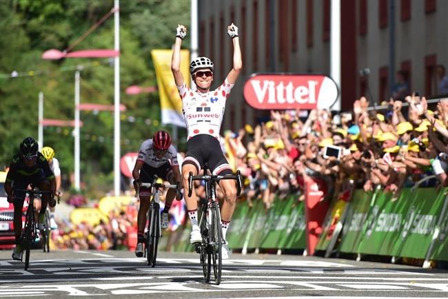 ep barguil celebratriunfo