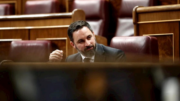 ep coronavirus- abascal insta a sanchez a no salir mas en television hasta poder garantizar medios
