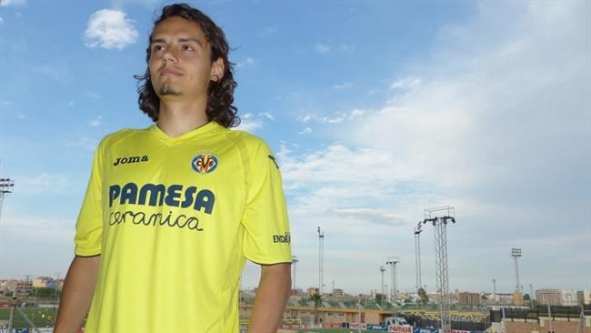 El delantero turco Enes Ünal firma con el Villarreal | VILLARREAL C.F. ep delantero turco enes unal firmavillarreal