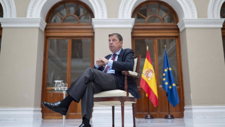 El ministro de Agricultura, Pesca y Alimentación, Luis Planas, durante una entrevista a Europa Press | Alberto Ortega - Europa Press ep el ministro de agricultura pesca y alimentacion luis planas durante una entrevista a europa press