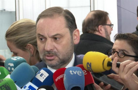 ep el ministro de transportes jose luis abalos atiende a los medios en la estacion de joaquin