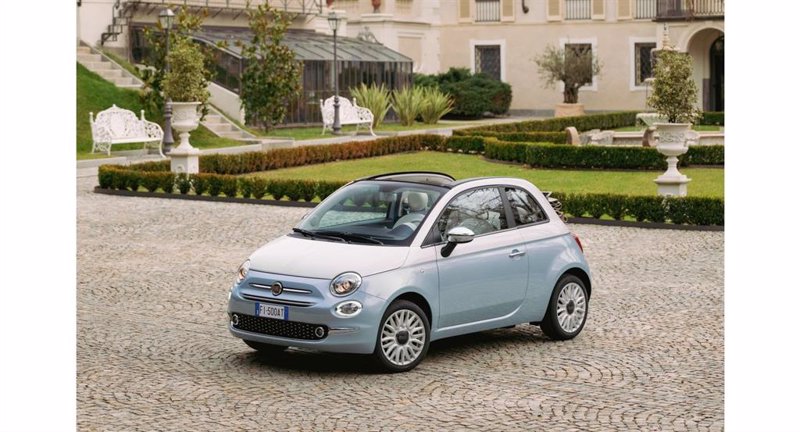 El nuevo Fiat 500 Collezione 1957, que cuenta con una carrocería bicolor. Una edición para coleccionistas que cuenta con 1.957 unidades, ya disponible en algunos países de Europa y en Japón. | FIAT ep el nuevo fiat 500 collezione 1957 que cuenta con una carroceria bicolor una edicion para