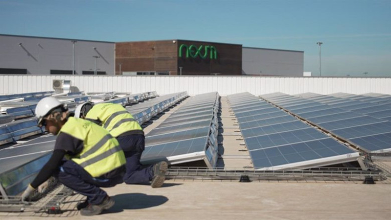 ep iberdrola instala la mayor comunidad solar de espana que permitira a 1100 familias reducir su ep iberdrola instala la mayor comunidad solar de espana que permitira a 1100 familias reducir su