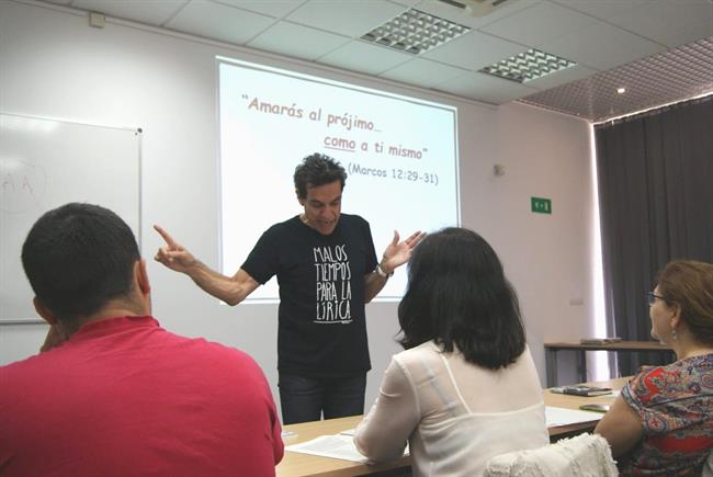 El investigador José Luis Bimbela en los cursos de verano de la UNIA | EUROPA PRESS ep investigador jose luis bimbelalos cursosveranola unia