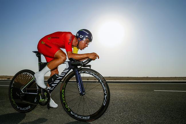 Jonathan Castroviejo, ciclista del Movistar en una crono | BETTINIPHOTO ep jonathan castroviejo ciclistamovistaruna crono