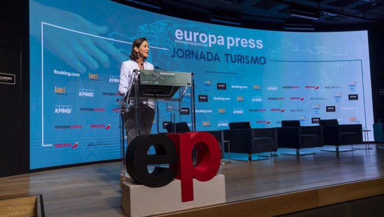 La ministra de Industria, Comercio y Turismo, Reyes Maroto, interviene en la I Jornada de Turismo de Europa Press, a 14 de noviembre de 2022, en Madrid (España). El mismo día en el que se celebra la I Jornada de Turismo de Europa Press, la ministra de Ind | A. Pérez Meca - Europa Press ep la ministra de industria comercio y turismo reyes maroto interviene en la i jornada de turismo de