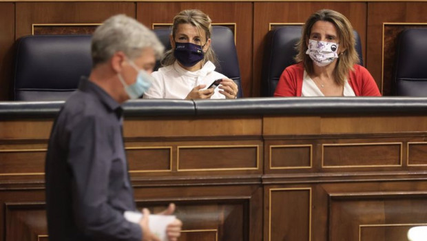 ep la vicepresidenta segunda del gobierno y ministra de trabajo yolanda diaz i y la ministra de