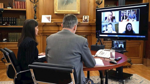 ep los reyes han mantenido hoy una videoconferencia con una representacion de la asociacion