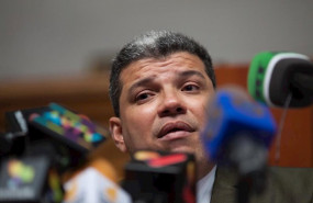 ep luis parra presidente de la asamblea nacional de venezuela designado por el chavismo y la