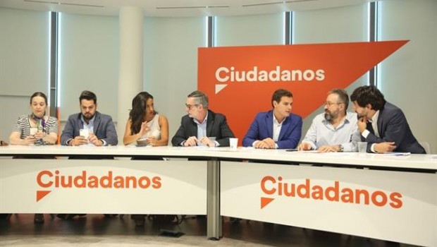 ep reunionla ejecutiva nacionalciudadanos presididaalbert rivera 20170724152501