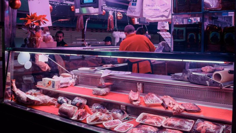 ep una carniceria en el mercado de la cebada en madrid espana ep una carniceria en el mercado de la cebada en madrid espana