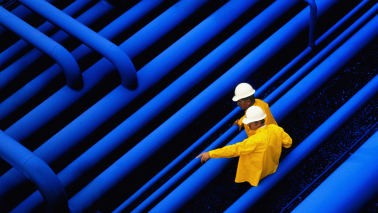 np eviden se asocia con glartek para ofrecer al sector industrial soluciones punteras de realidad aumentada 