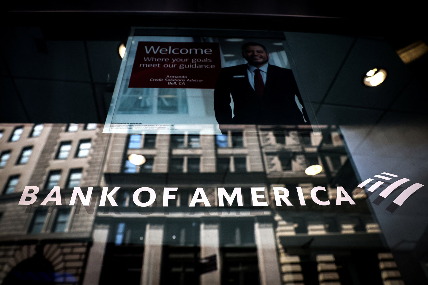 un logo de bank of america a l entree d un centre financier bank of america a new york 20250422172608 