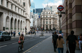 dl city of london bank junction underground financial london stock exchange street pb