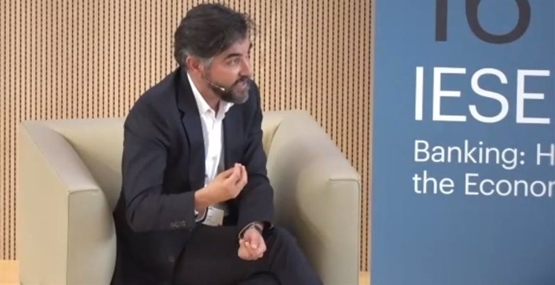 ep el consejero delegado de ing en espana y portugal ignacio julia durante el 16 encuentro del