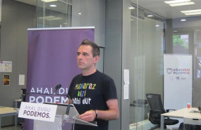 ep el secretario de comunicacion de podemos euskadi andeka larrea en rueda de prensa